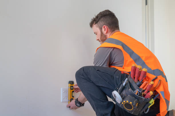 Best Affordable Emergency Electrician  in Catahou, LA